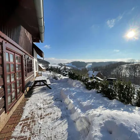 Beautiful Wellness Near The Giant Mountains فيلة *